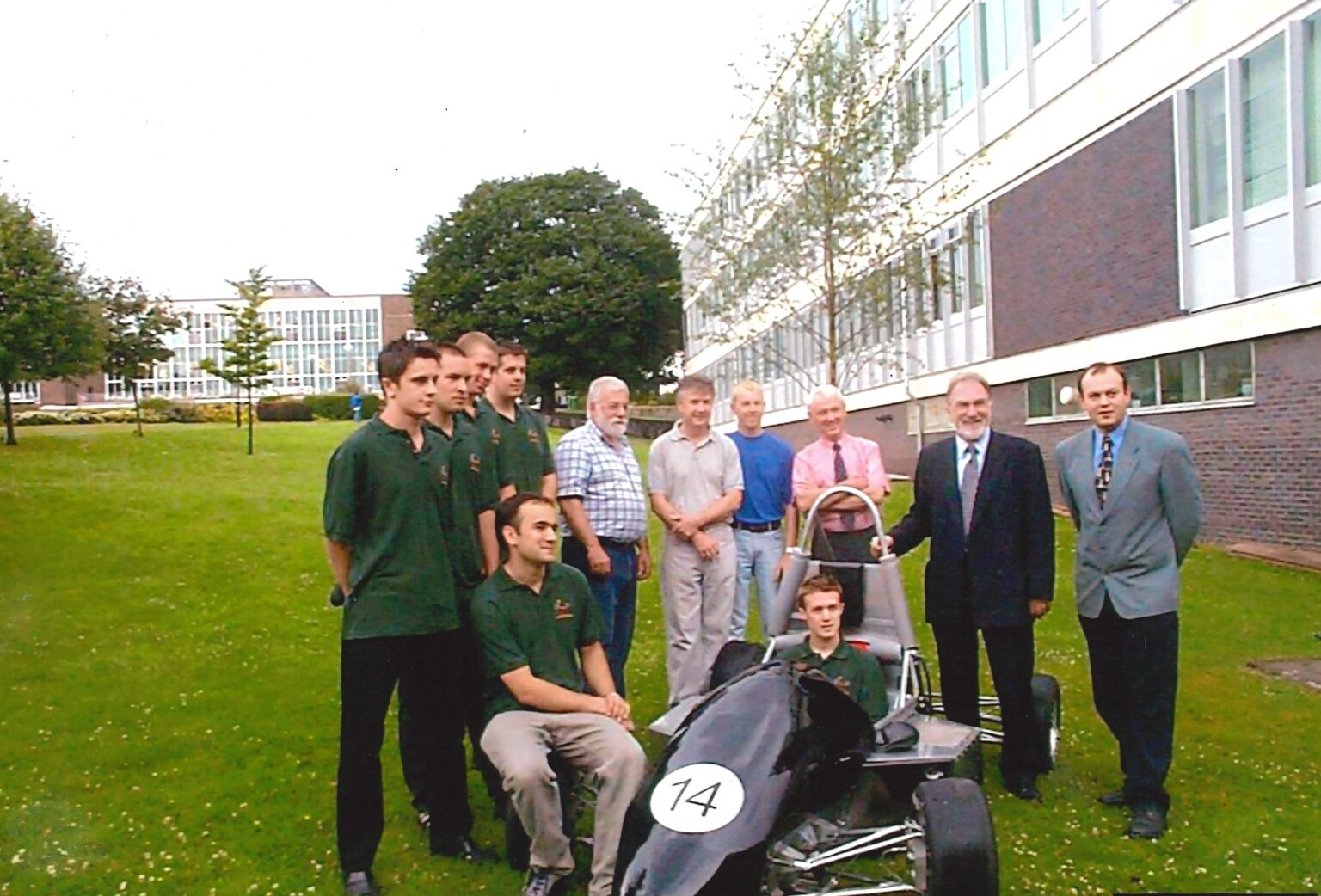 Car 2001