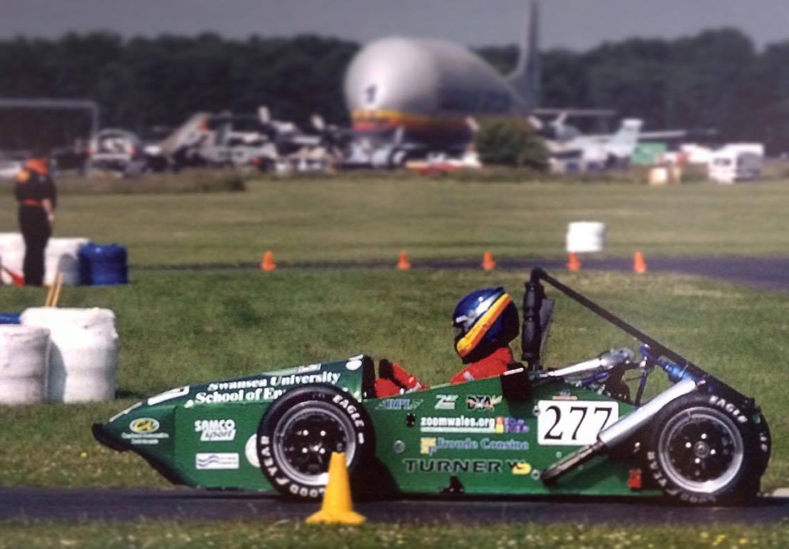 Car 2004